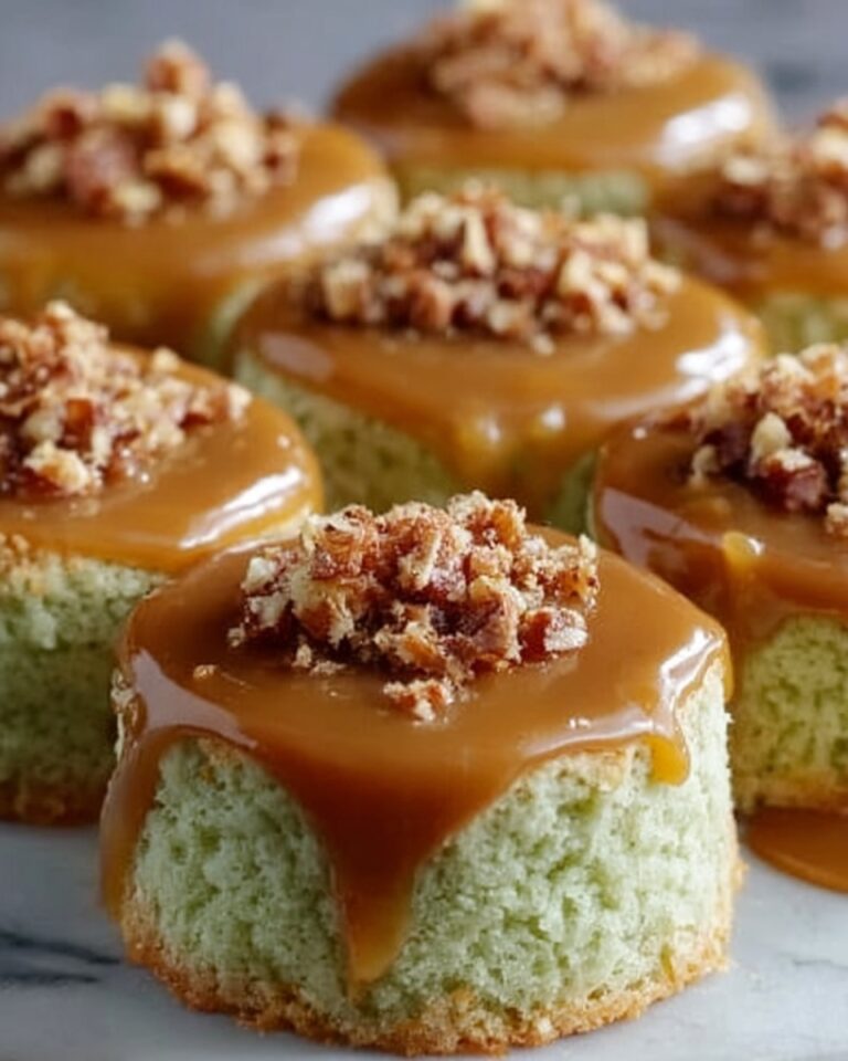 Snowflake Macarons Recipe